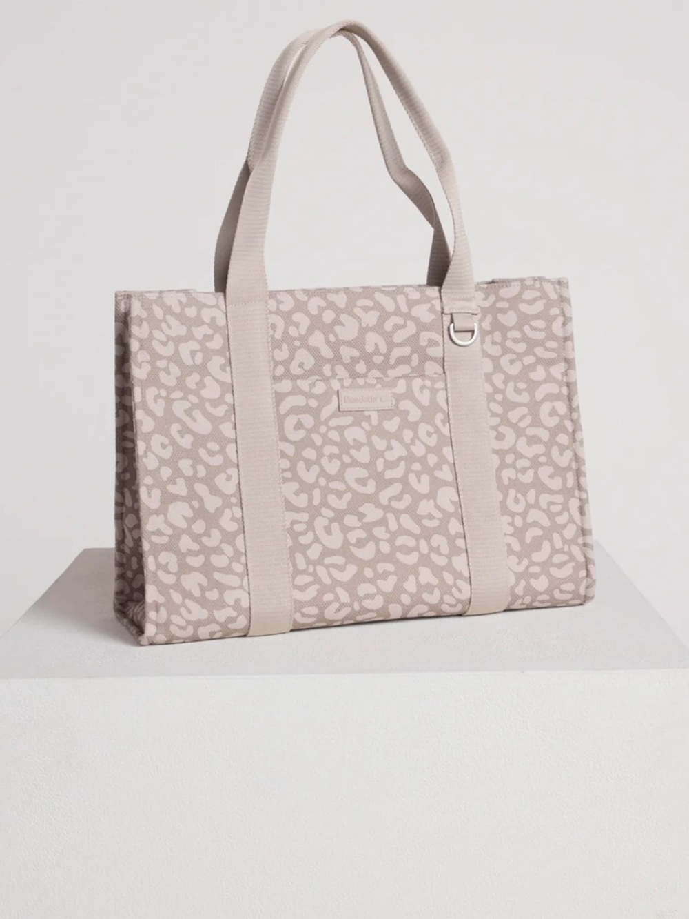 Mondetta Women's Large Canvas On-the-Go Tote